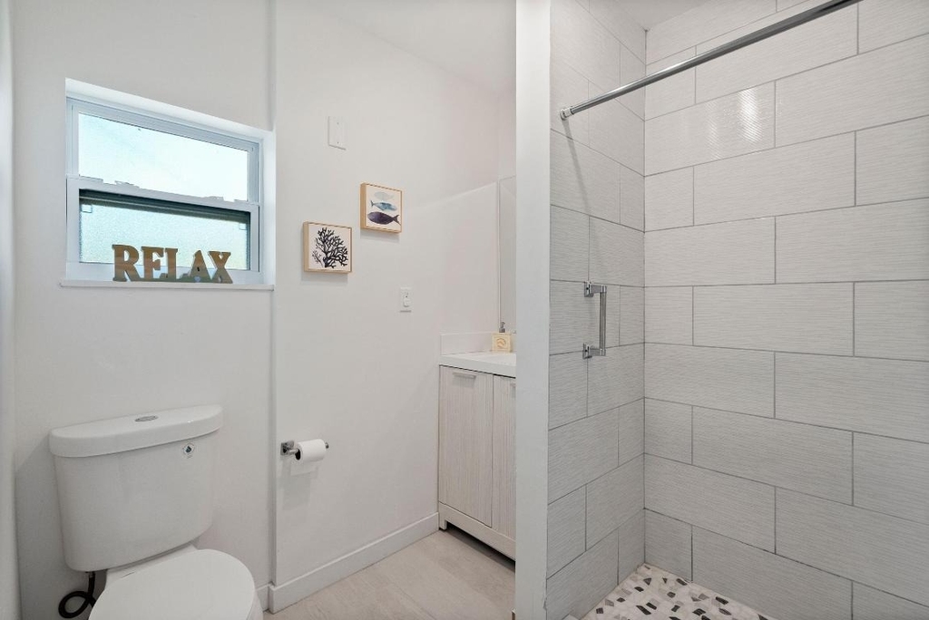 670 Hernando Street - Photo 14