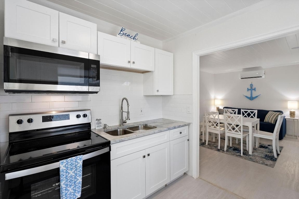 670 Hernando Street - Photo 4