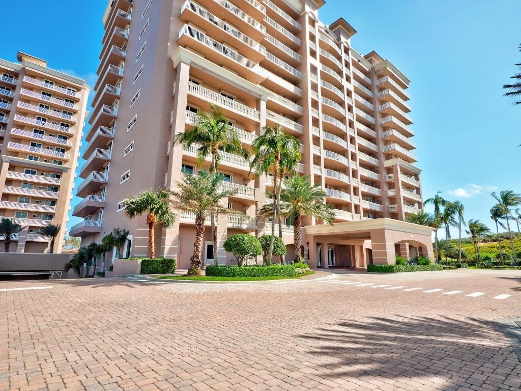 700 Ocean Royale Way - Photo 1