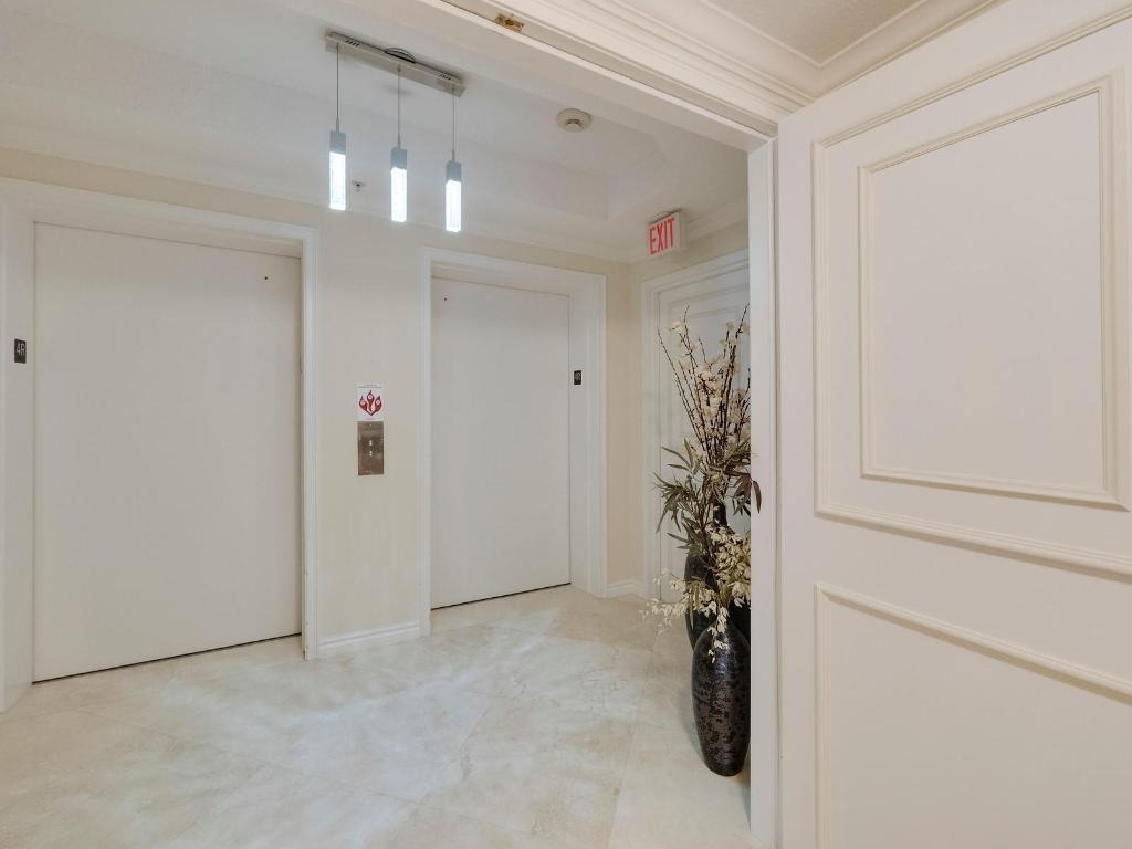 700 Ocean Royale Way - Photo 7