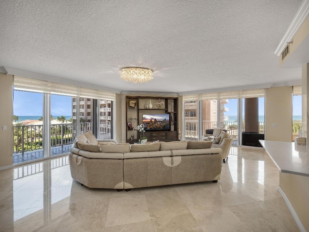 700 Ocean Royale Way - Photo 11