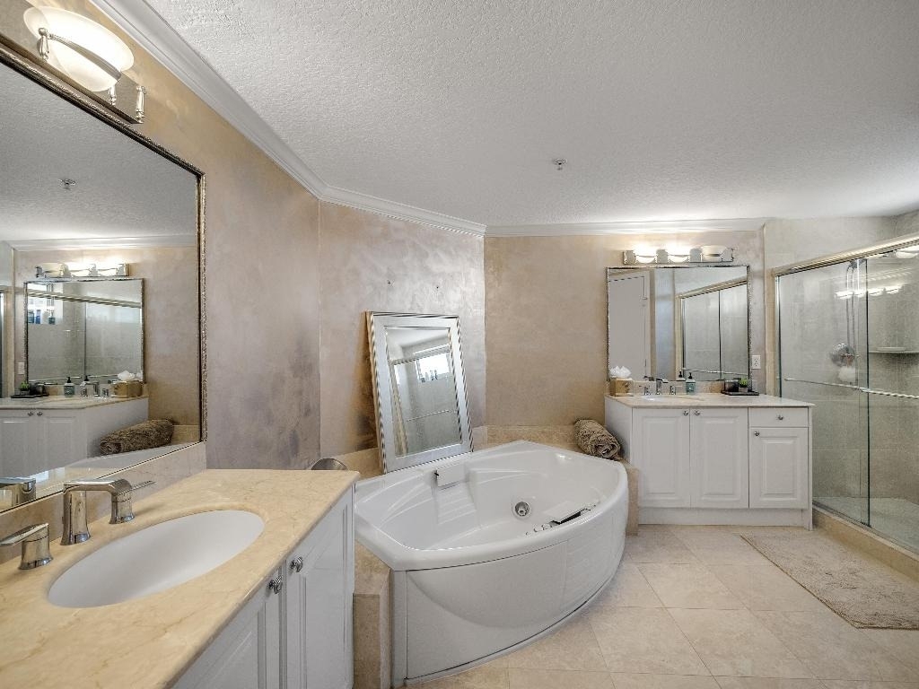 700 Ocean Royale Way - Photo 16