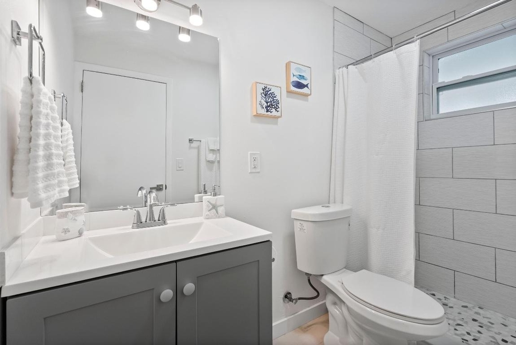 670 Hernando Street - Photo 11