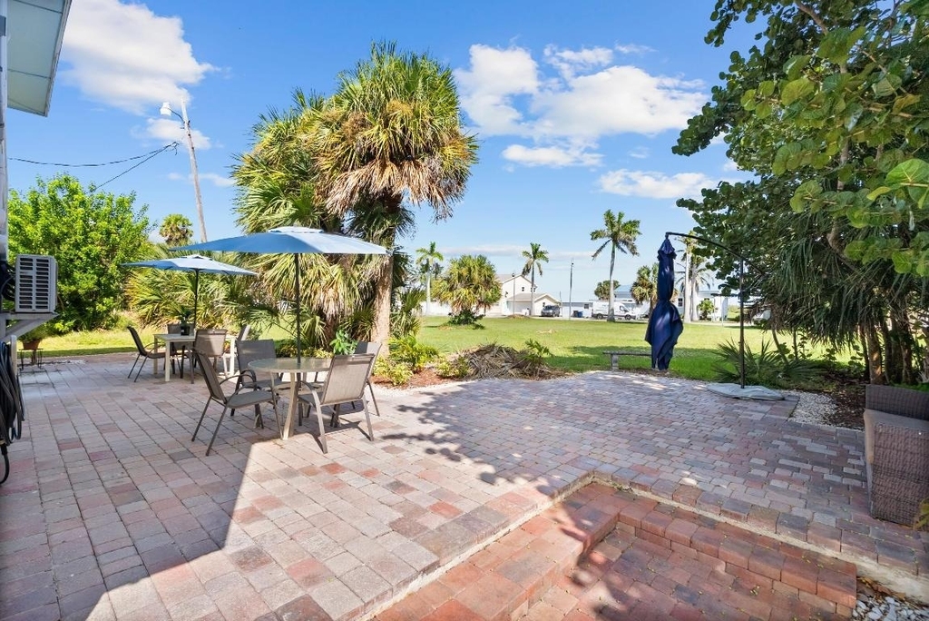 670 Hernando Street - Photo 15