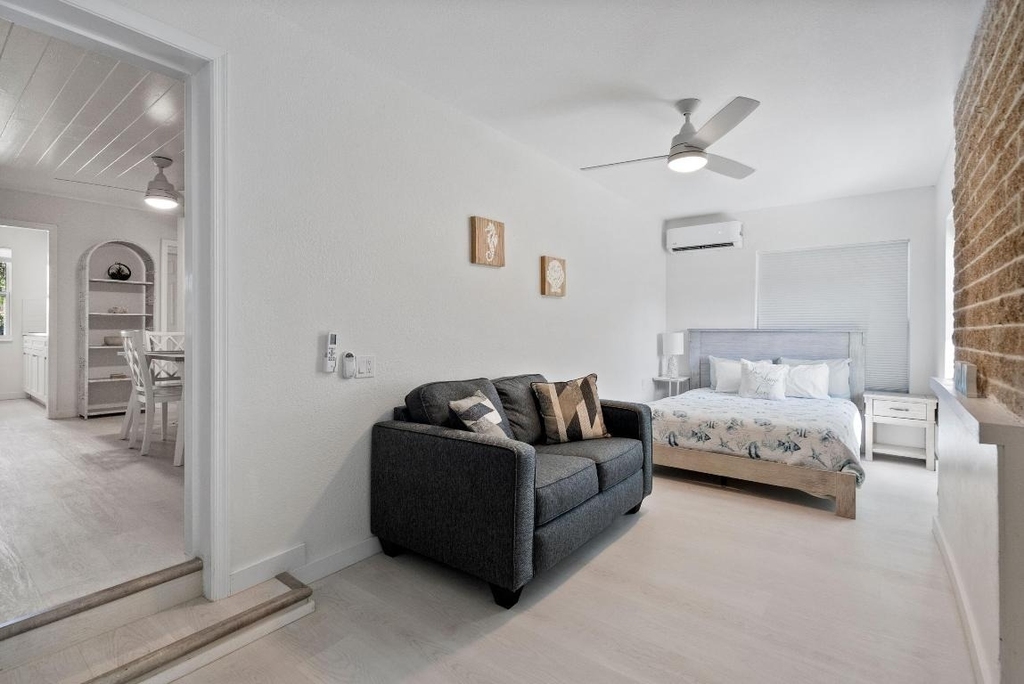 670 Hernando Street - Photo 9