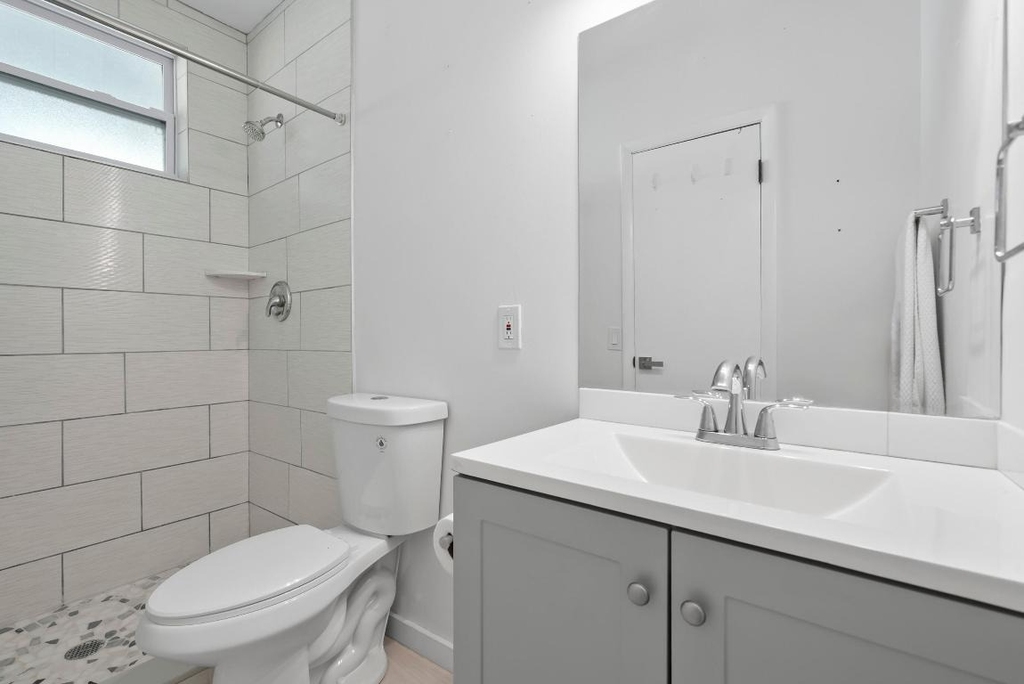 670 Hernando Street - Photo 5