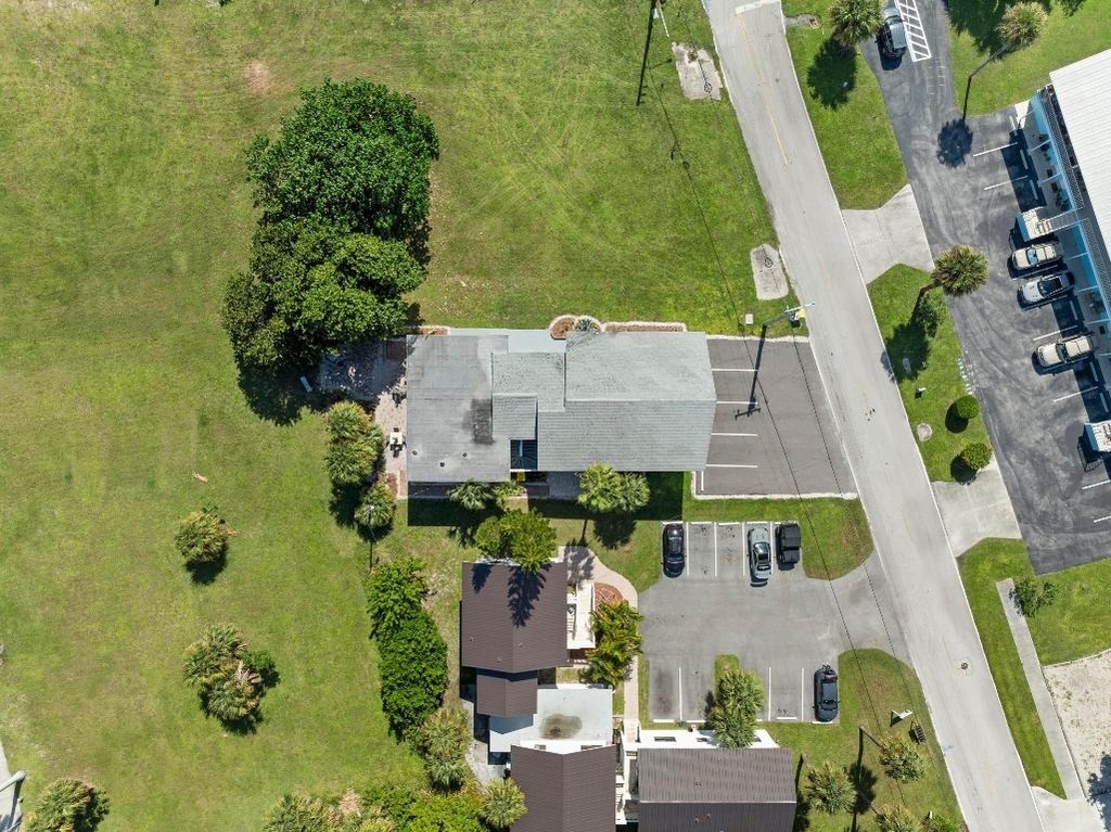 670 Hernando Street - Photo 12