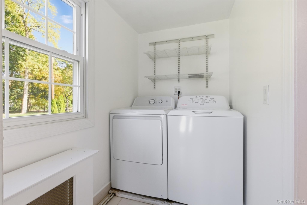 39 Cox Avenue - Photo 12