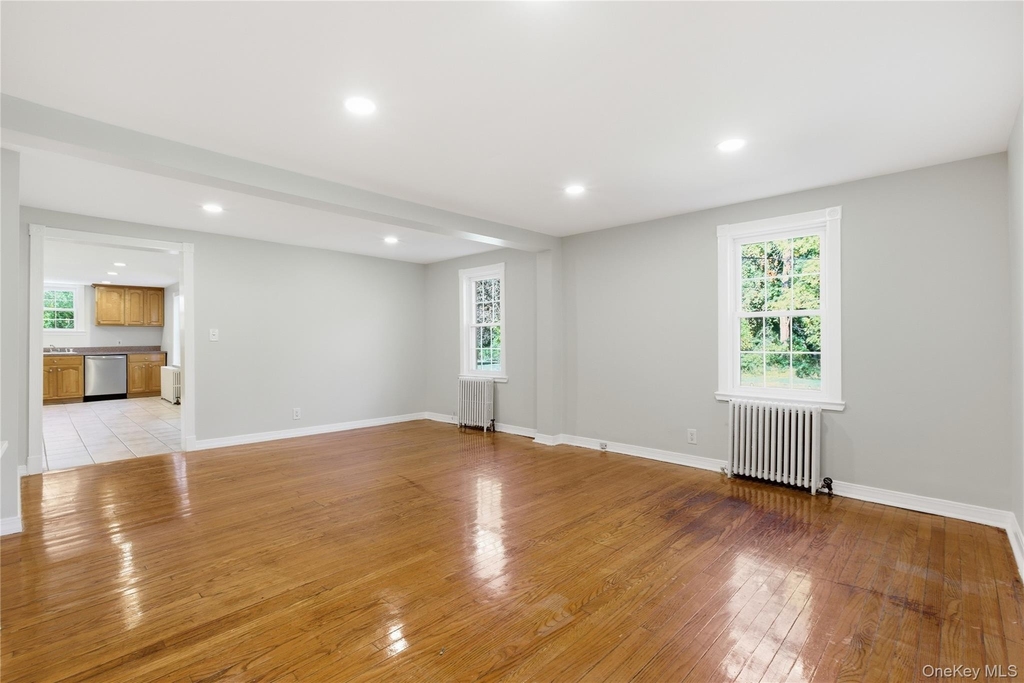 39 Cox Avenue - Photo 7