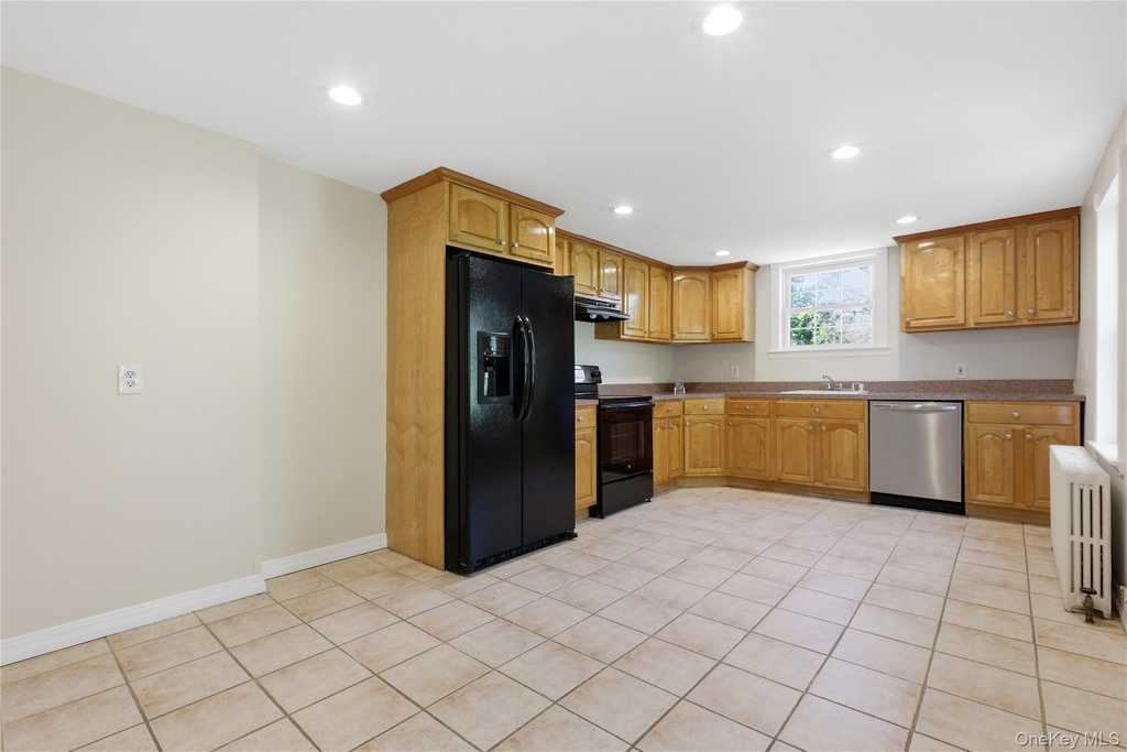 39 Cox Avenue - Photo 9