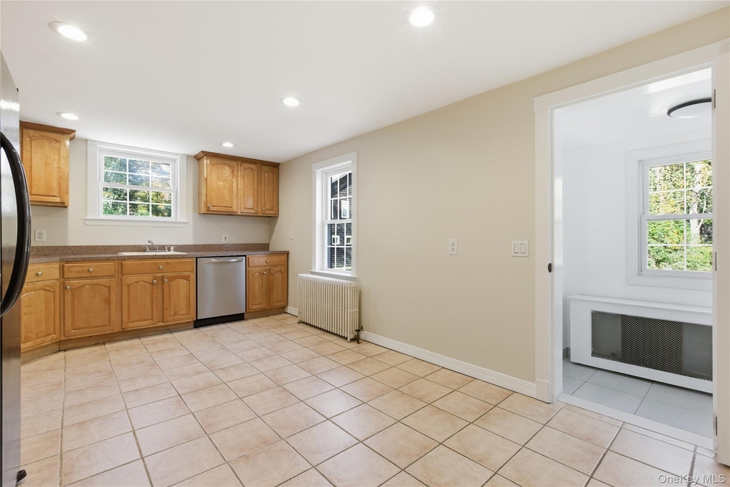 39 Cox Avenue - Photo 14