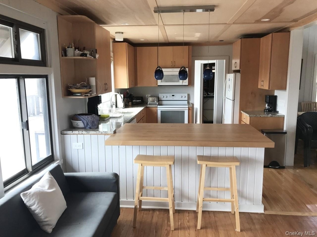 35 Sloop Walk - Photo 4
