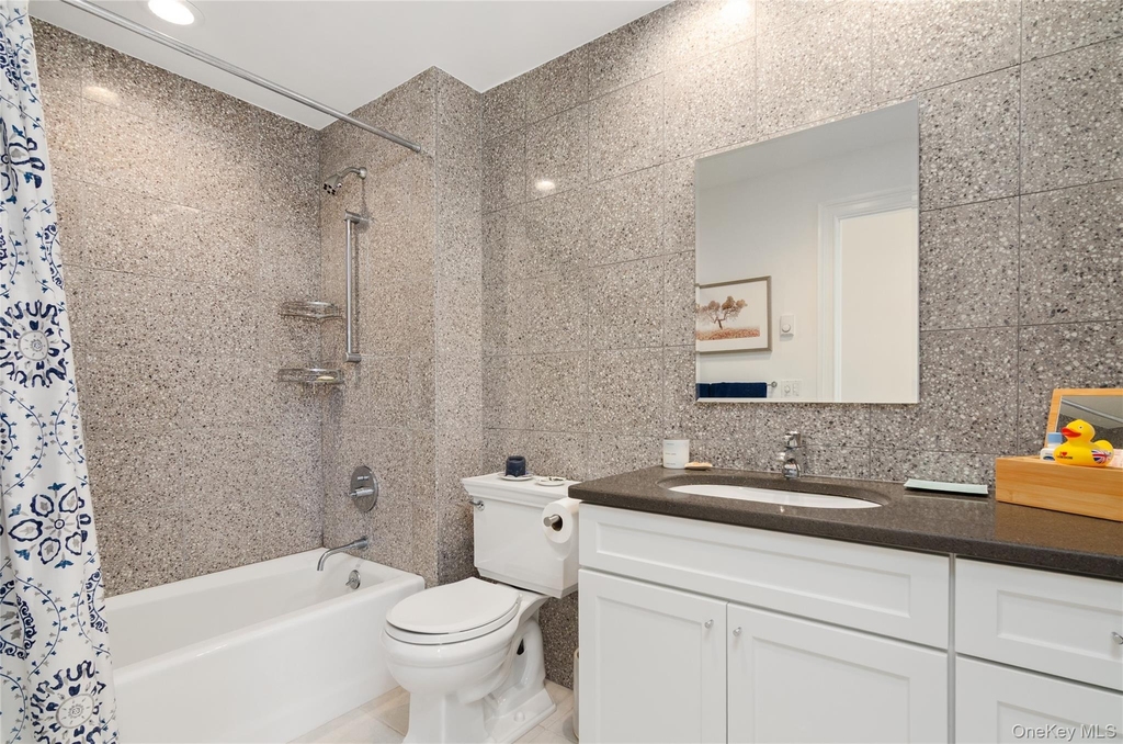 260 Dune Road - Photo 13