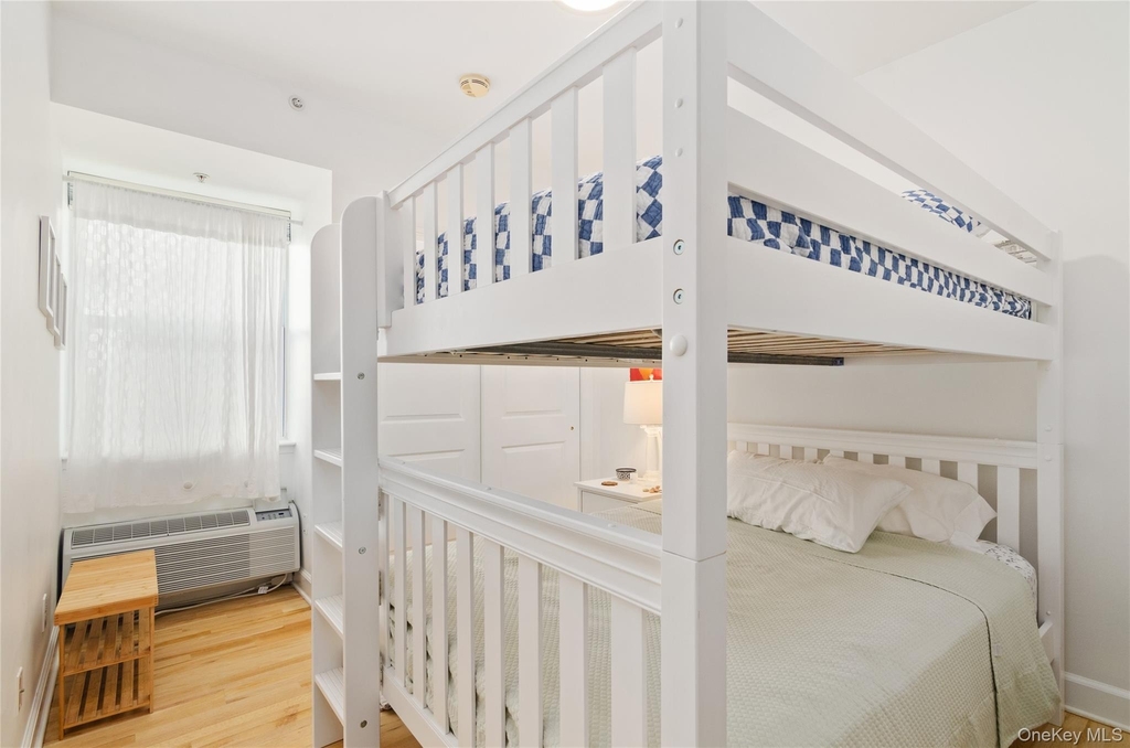 260 Dune Road - Photo 11