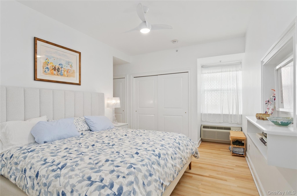 260 Dune Road - Photo 6