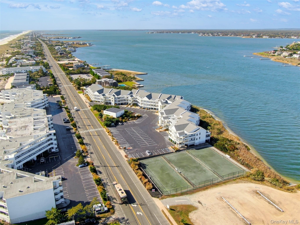 260 Dune Road - Photo 19