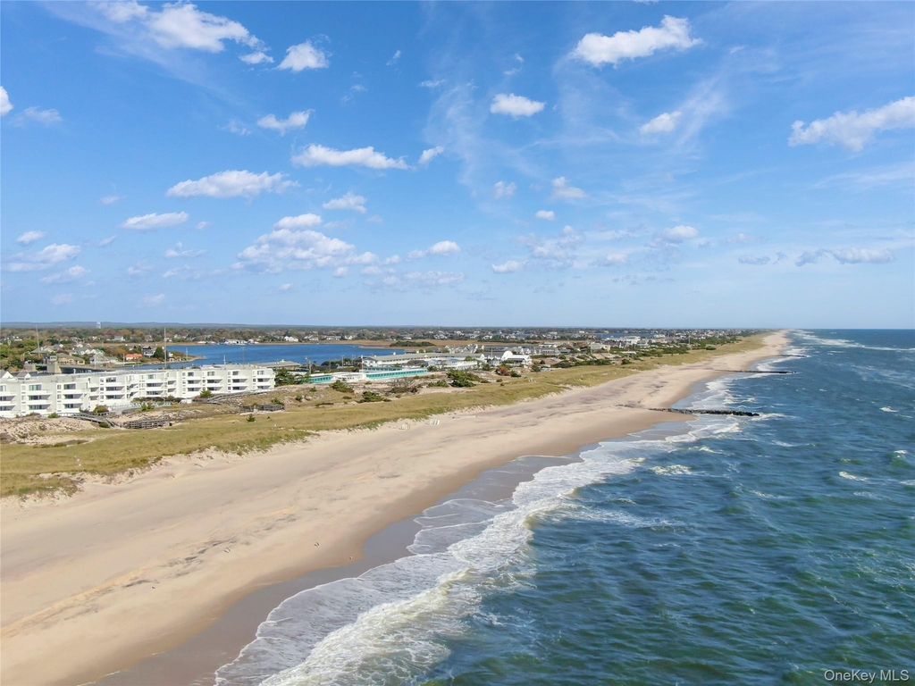 260 Dune Road - Photo 22