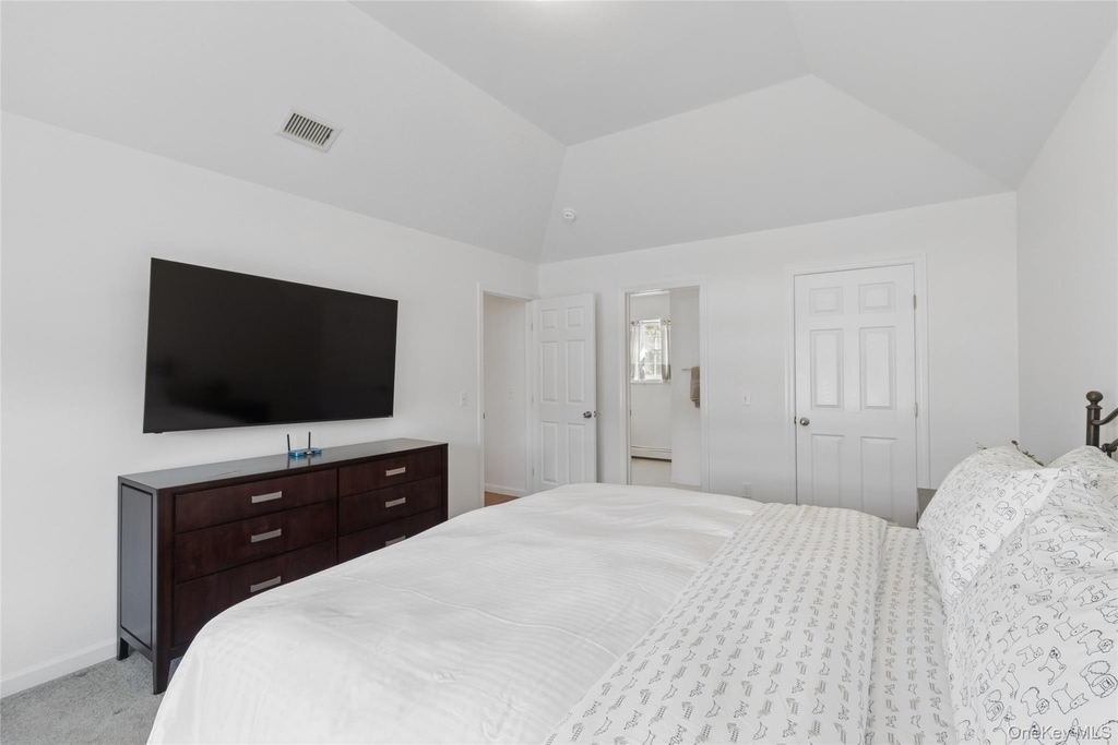 16 Mastro Court - Photo 23