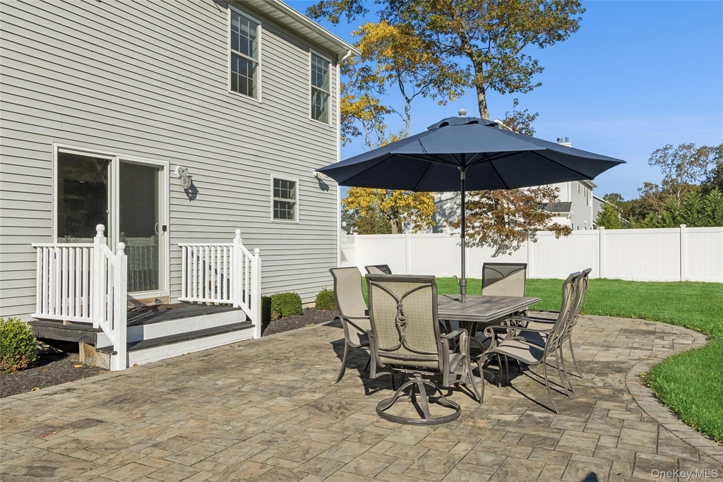 16 Mastro Court - Photo 28