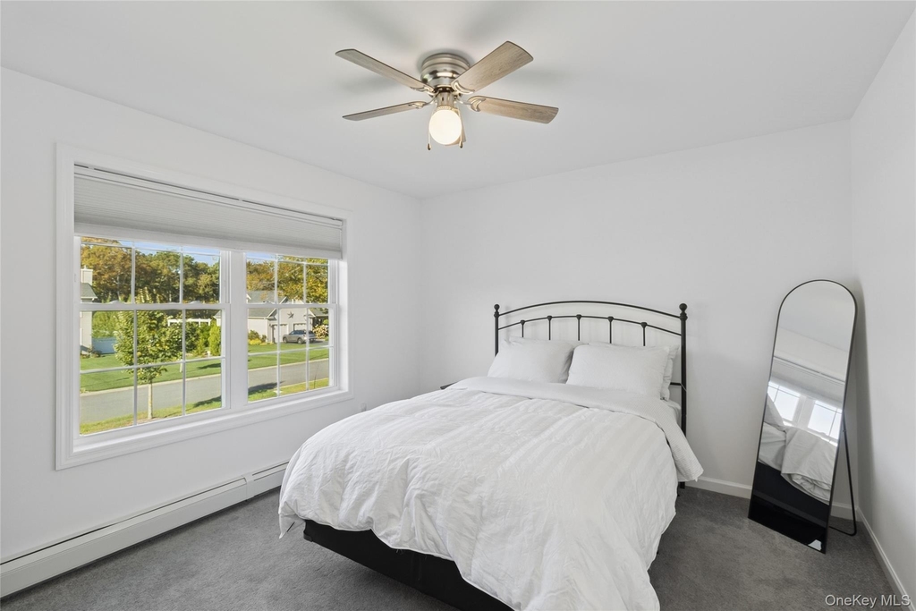 16 Mastro Court - Photo 18
