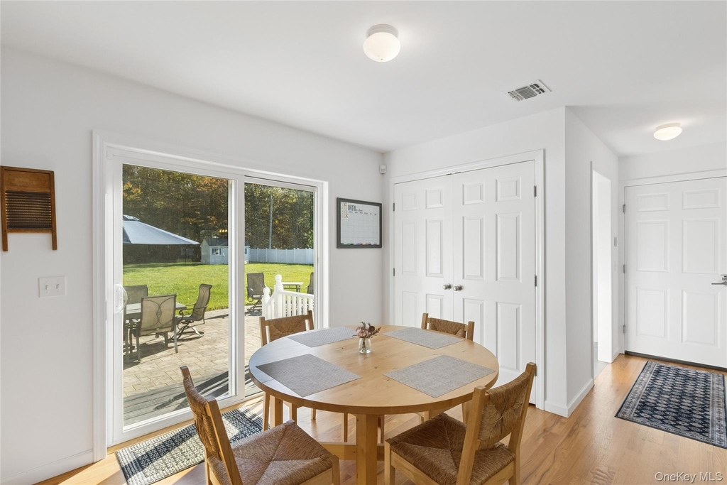 16 Mastro Court - Photo 14