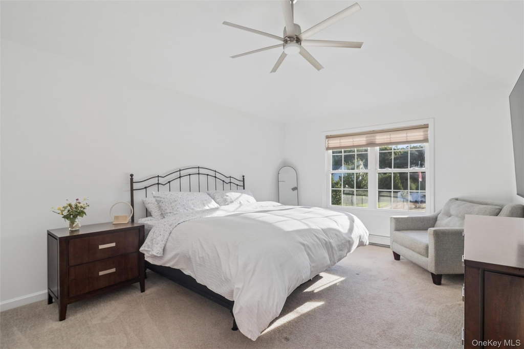 16 Mastro Court - Photo 18