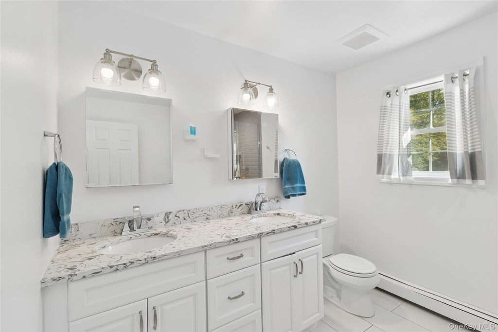16 Mastro Court - Photo 24