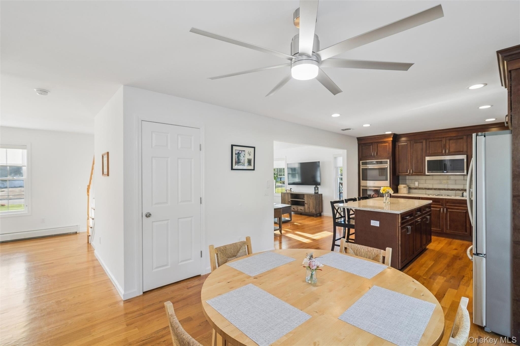 16 Mastro Court - Photo 13