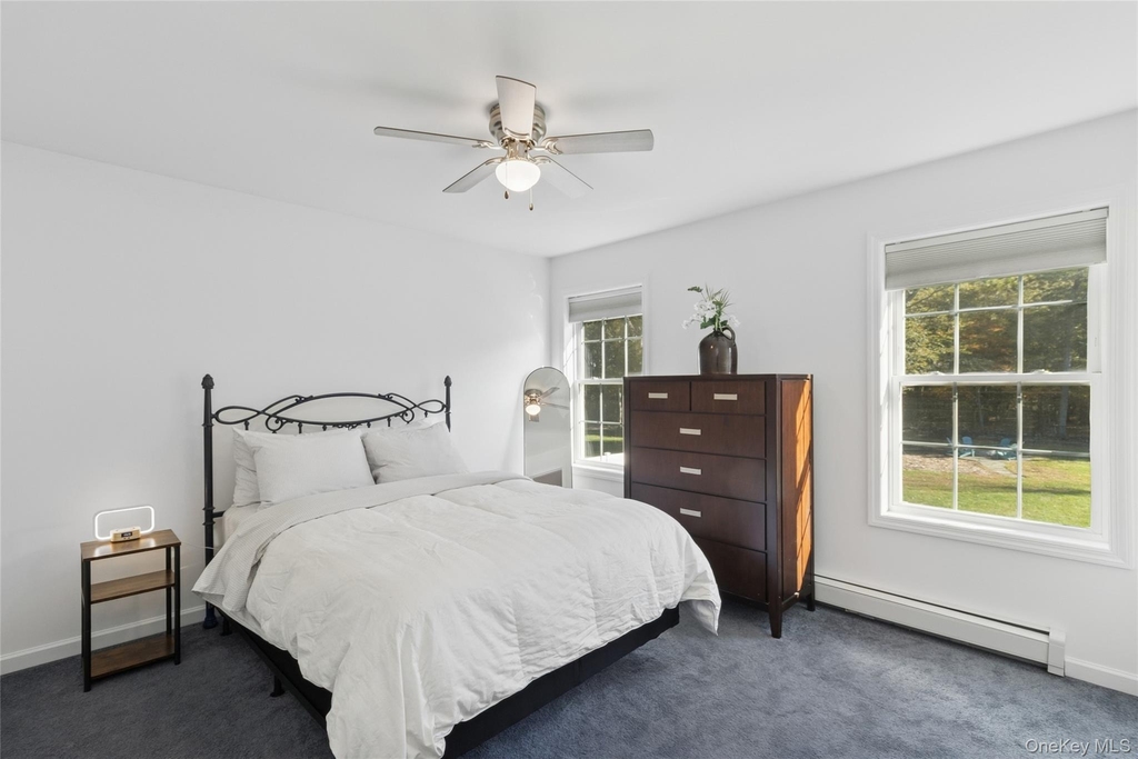 16 Mastro Court - Photo 19