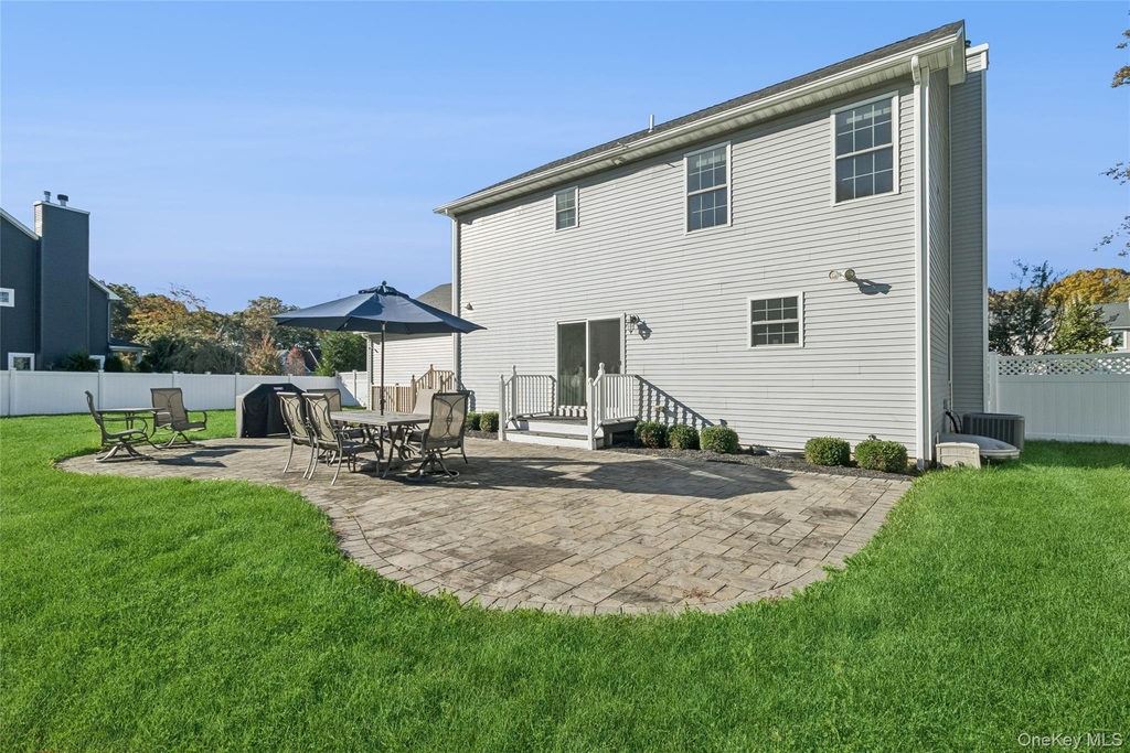 16 Mastro Court - Photo 27