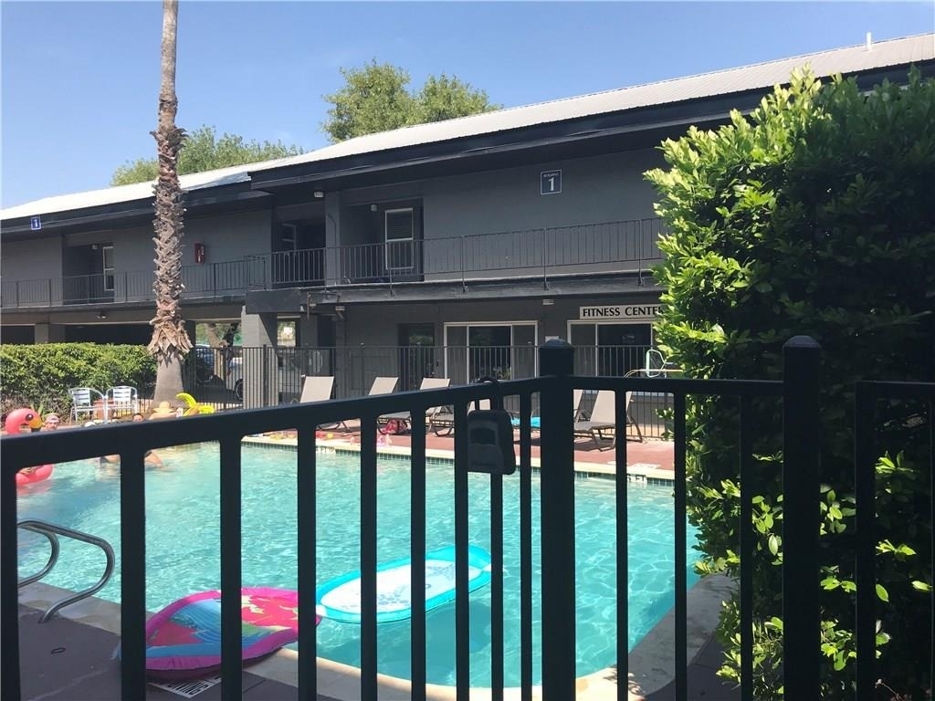2020 S Congress Ave - Photo 1