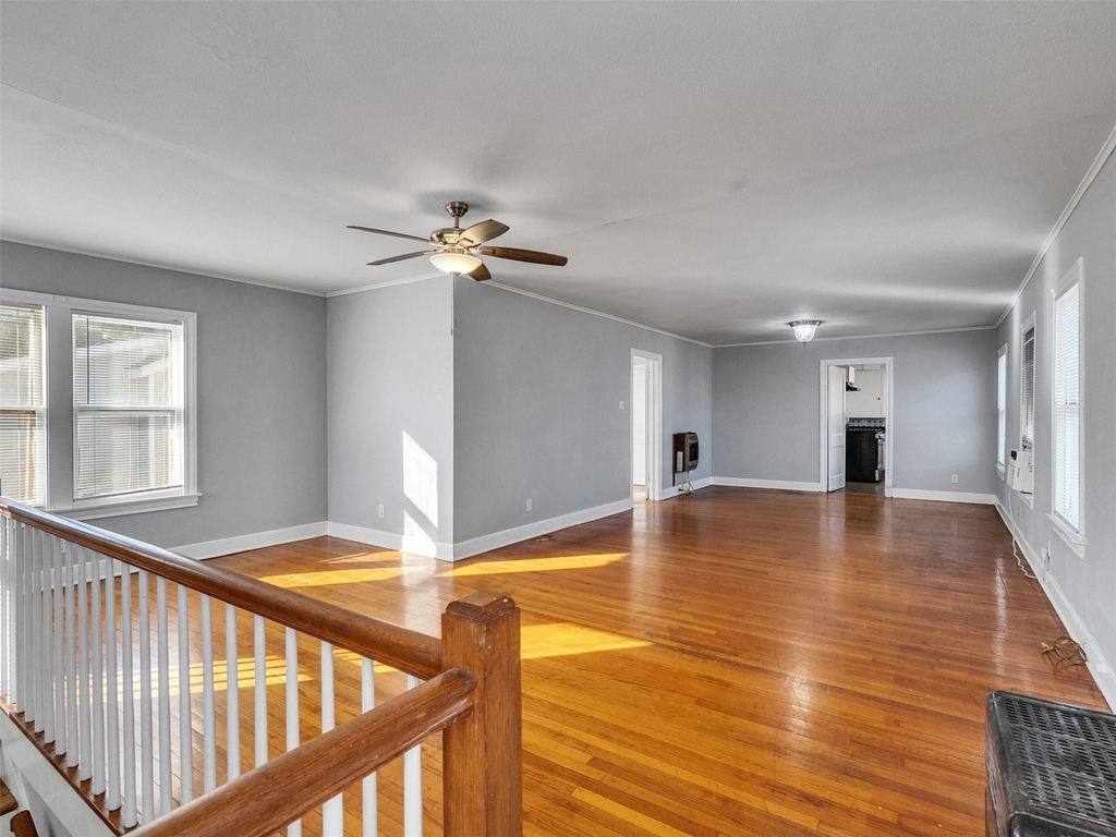 5019 Avenue M 1/2 - Photo 12