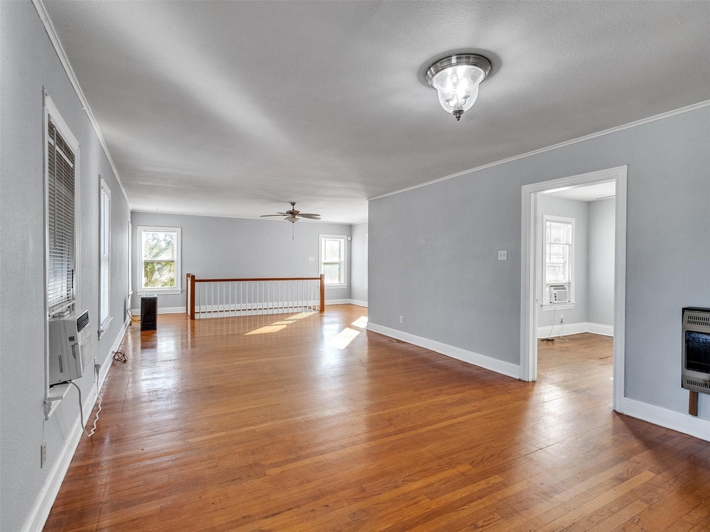 5019 Avenue M 1/2 - Photo 20