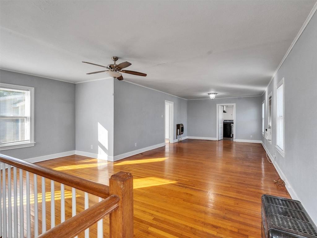 5019 Avenue M 1/2 - Photo 17