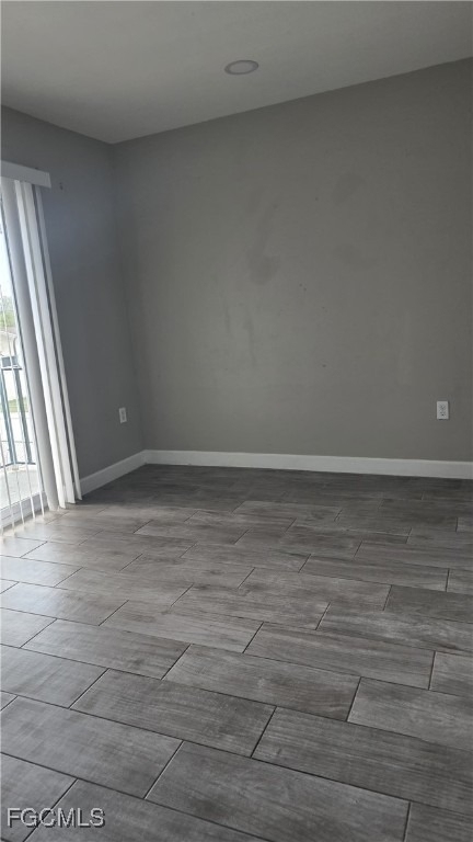 4952 Vincennes Street - Photo 4