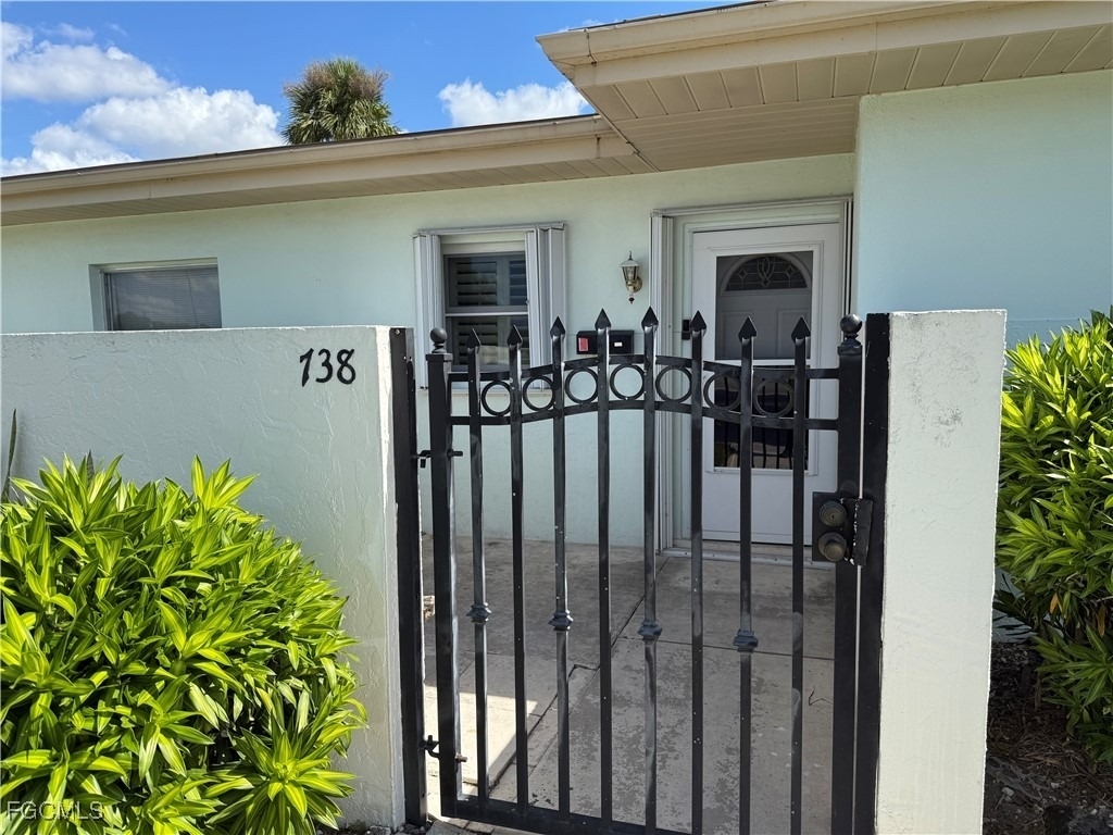 738 Joel Boulevard - Photo 0