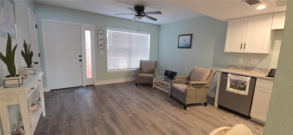 434 Tudor Drive - Photo 10