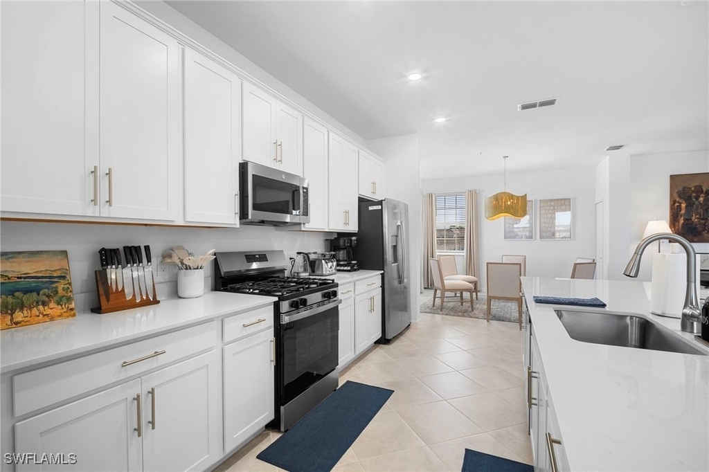 15158 Bluffton Lane - Photo 18