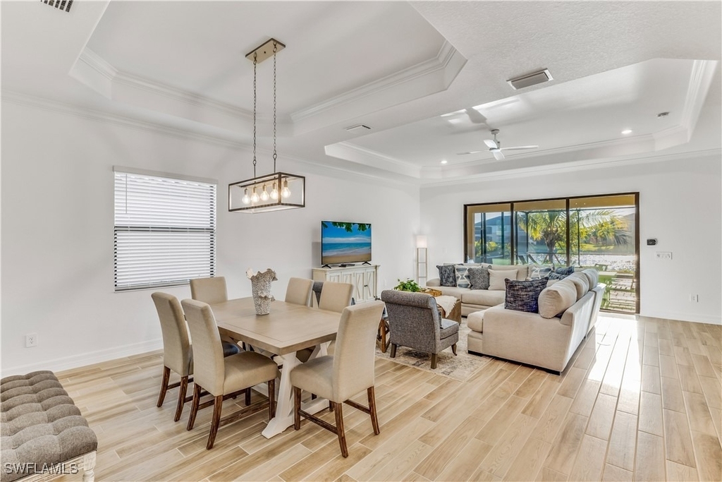 28081 Foxrock Court - Photo 6