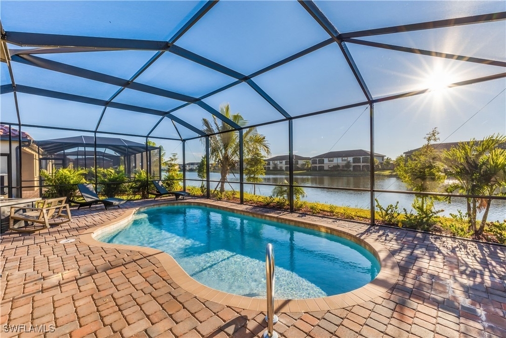 28081 Foxrock Court - Photo 2
