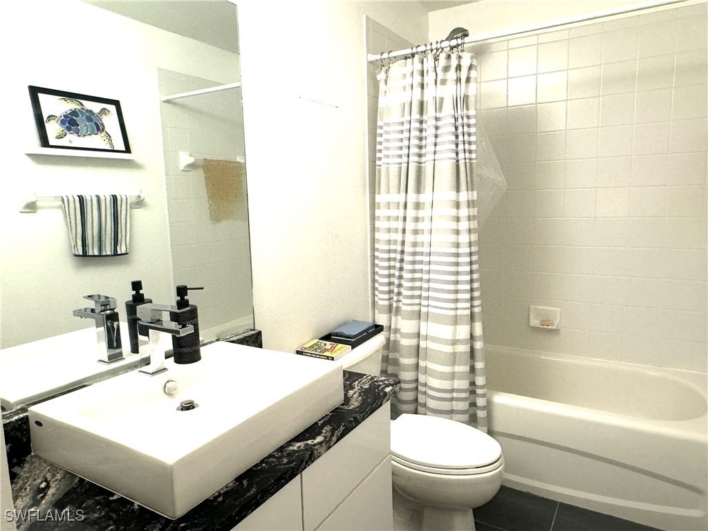 7790 Woodbrook Circle - Photo 5