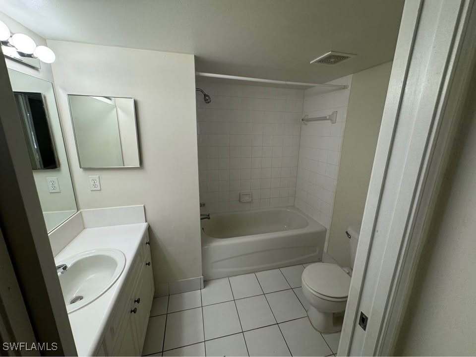 1240 Wildwood Lakes Boulevard - Photo 2