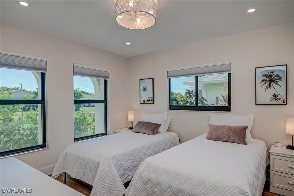 577 98th Avenue N - Photo 9