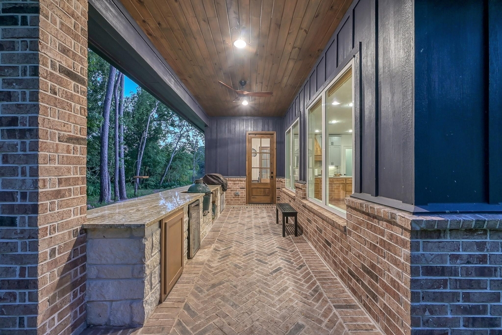 15937 Stagecoach Road - Photo 17