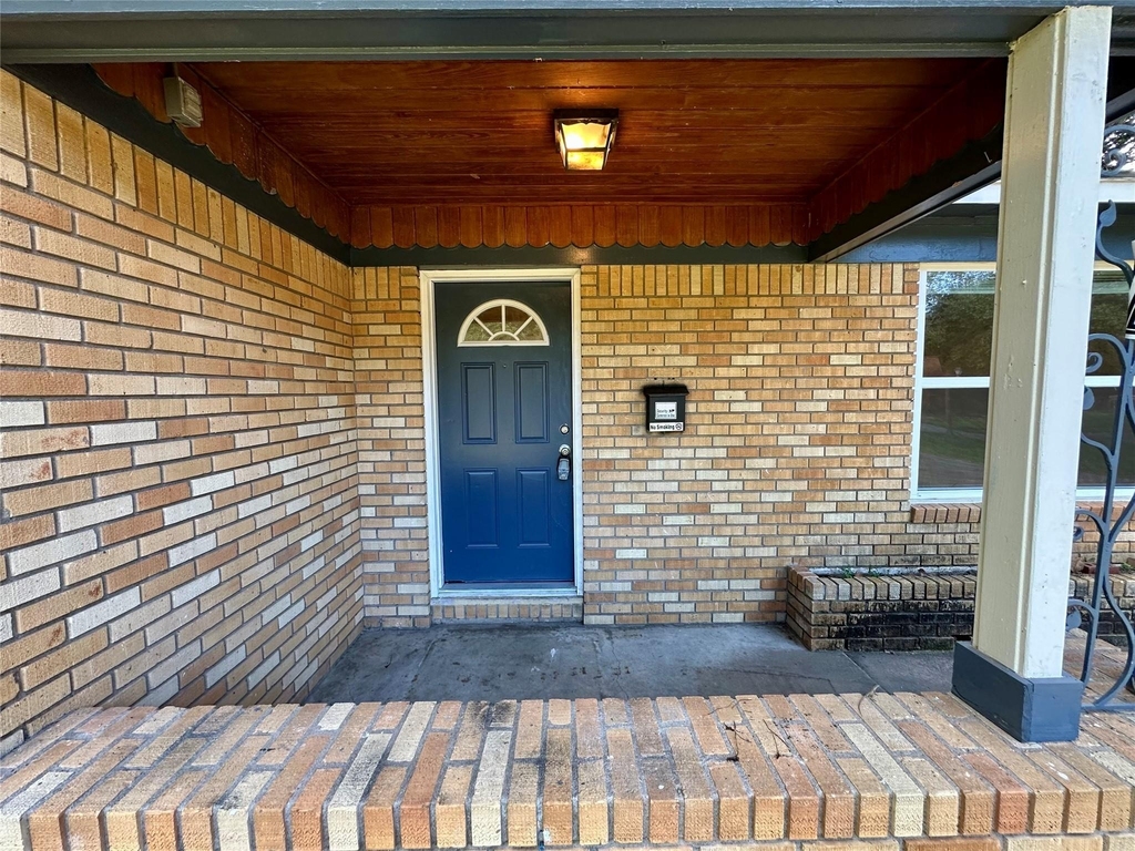 6 Southlawn Circle - Photo 5