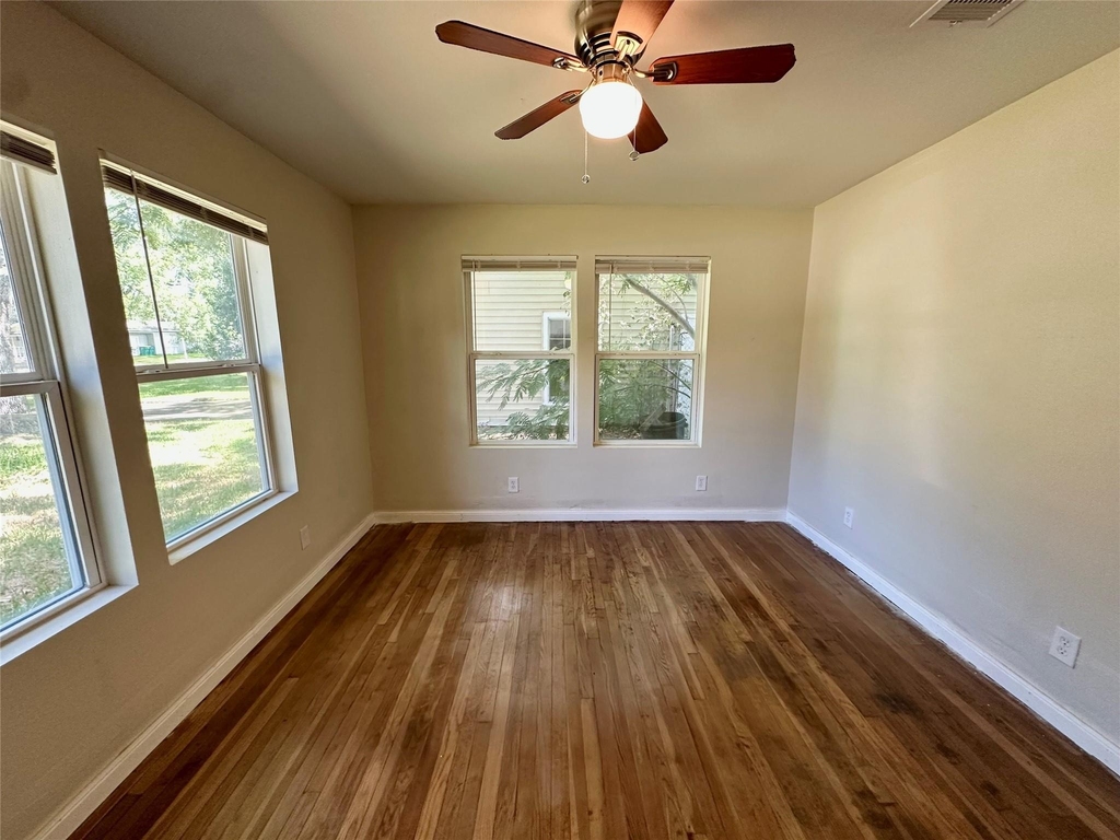 6 Southlawn Circle - Photo 15