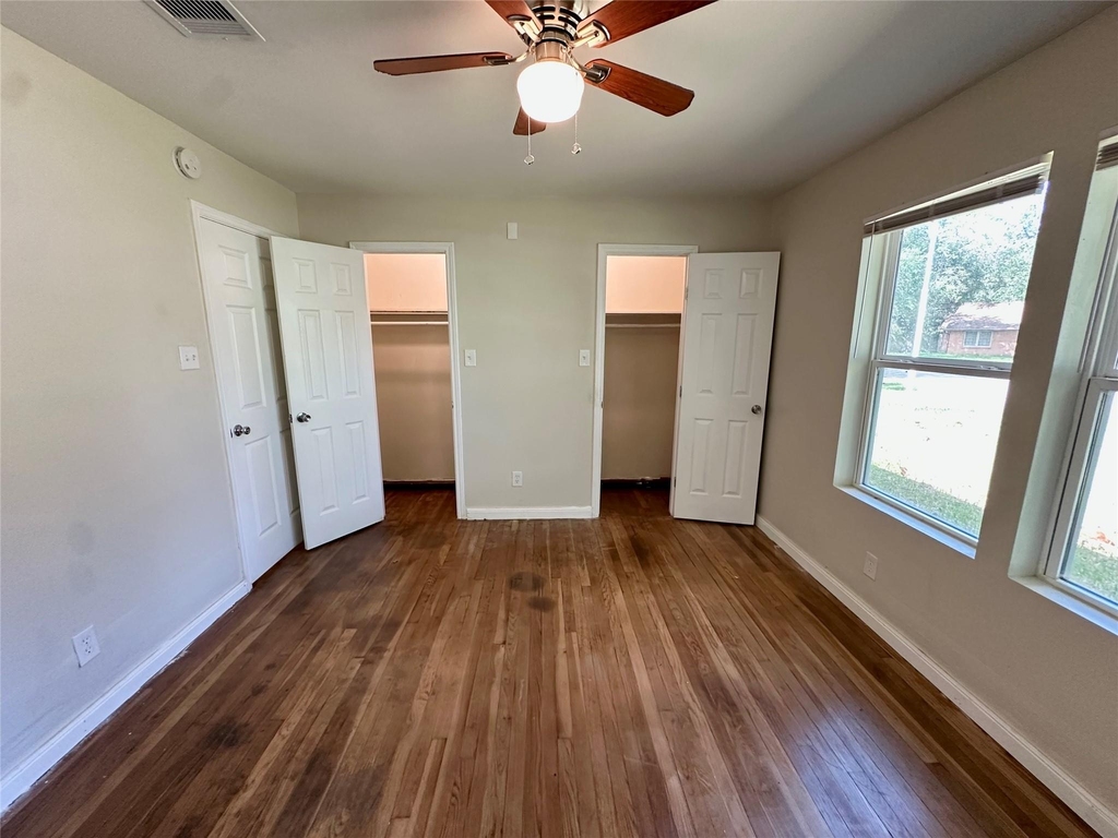 6 Southlawn Circle - Photo 17