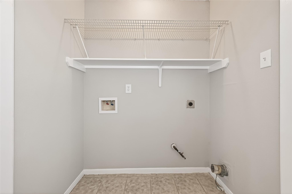 8617 Mapletwist Street - Photo 20