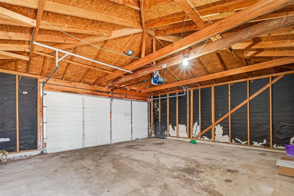 8617 Mapletwist Street - Photo 41