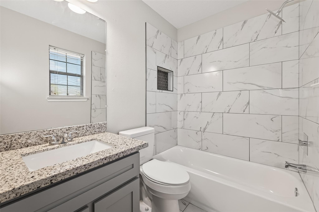 8617 Mapletwist Street - Photo 36